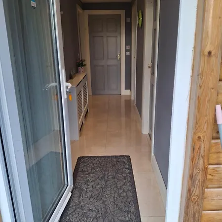 Country Retreat, Ireland's Hidden Heartland F35 Yc67 * Ballyhaunis